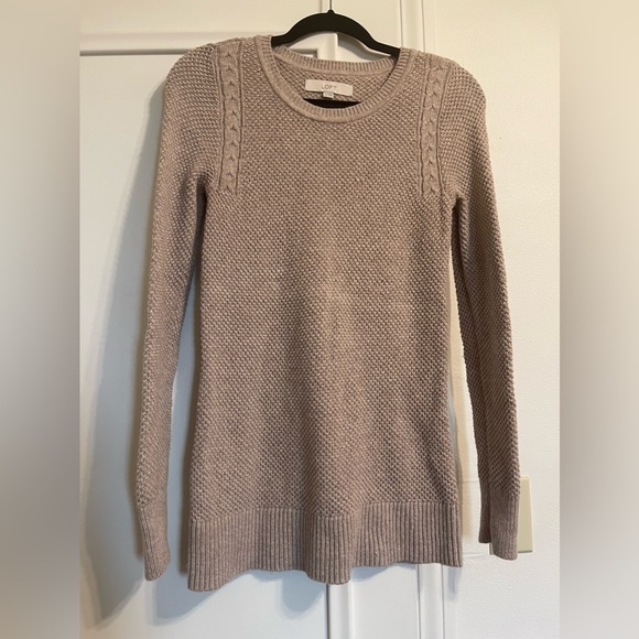 Loft long taupe brand new sweater - Picture 1 of 4